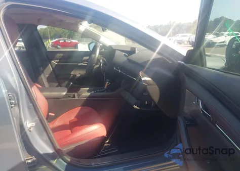 2023 Mazda Mazda3 2.5 S Carbon Edition z USA, uszkodzony, nr VIN 3MZBPACMXPM376931